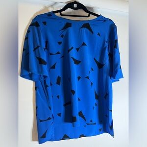 Vince Blue and Black Patterned Short Sleeve Top